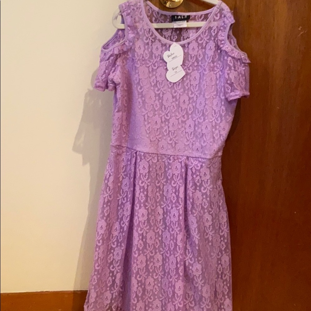 Girls size 14 lace cold shoulder dress